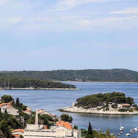 Apartments Divkovic Hvar Town Exterior photo